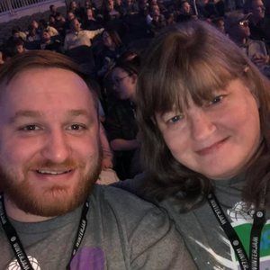 Meet your Posher, Thomas